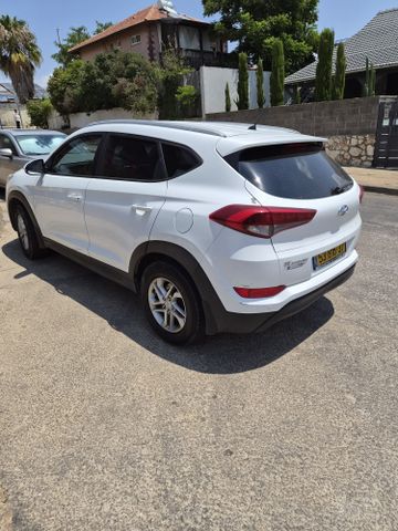 יונדאי טוסון