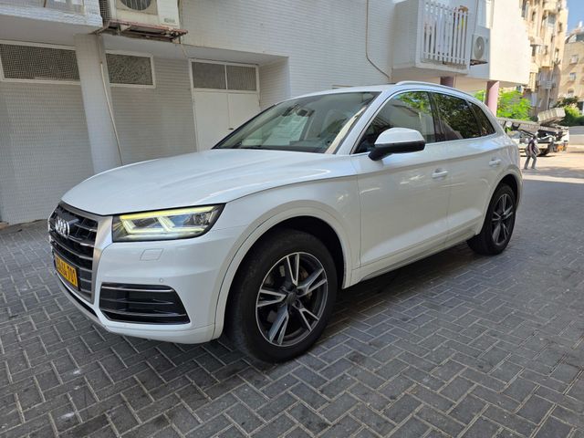 אאודי Q5