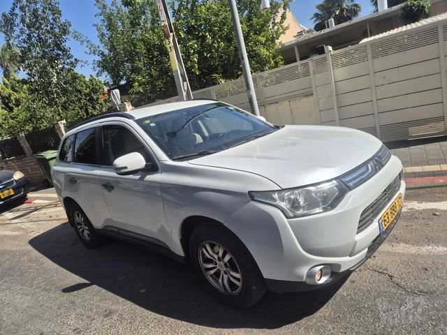 מודעת רכב מיצובישי אאוטלנדר