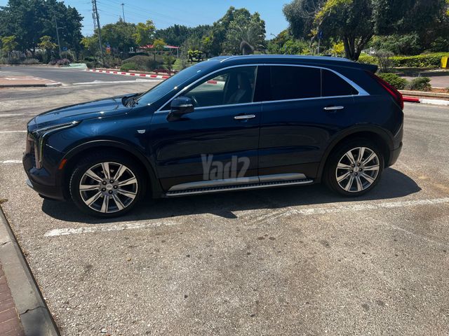 מודעת רכב קאדילק XT4
