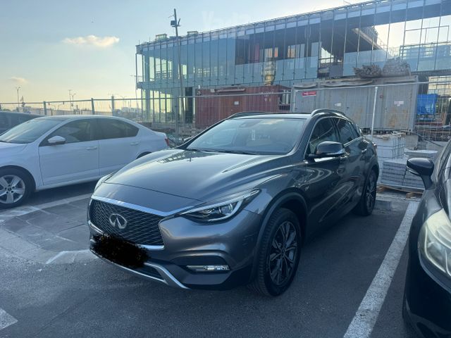 מודעת רכב אינפיניטי QX30