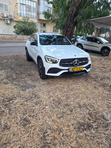 מרצדס-בנץ GLC קופה 