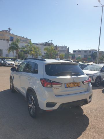 מיצובישי ASX
