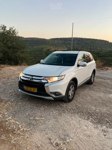 מיצובישי אאוטלנדר
