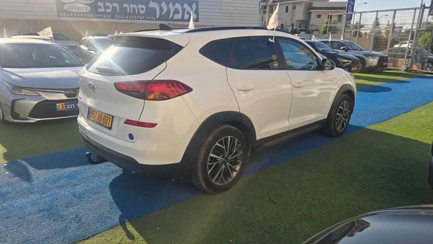 יונדאי טוסון
