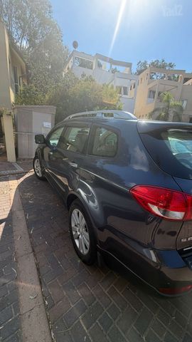 סובארו טריבקה