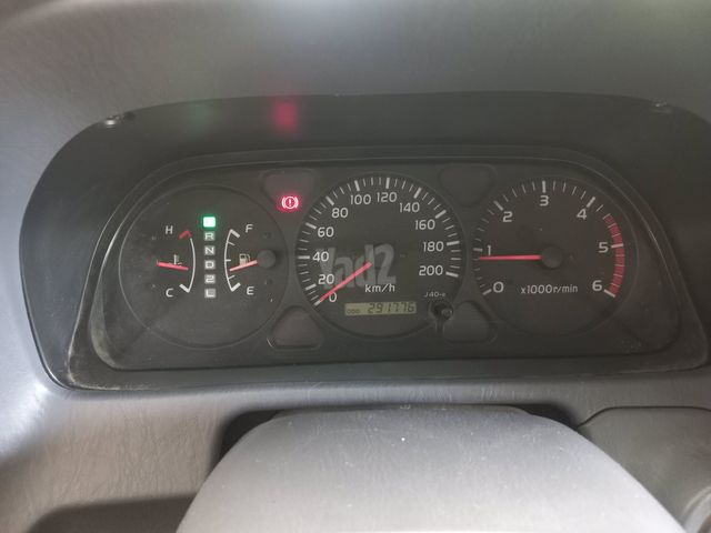 טויוטה לנד קרוזר