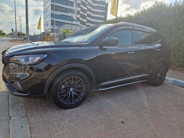 מודעת רכב אם ג'י EHS PHEV