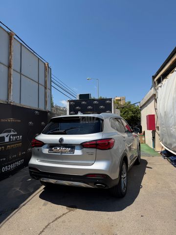 אם ג'י EHS PHEV