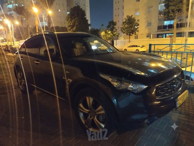 אינפיניטי FX37