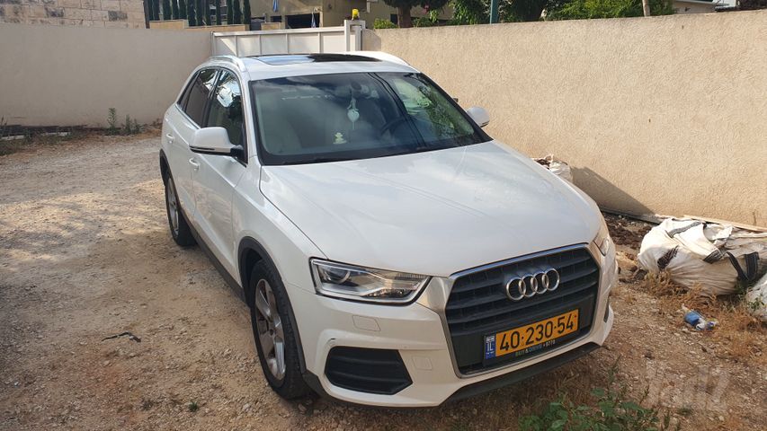 אאודי Q3