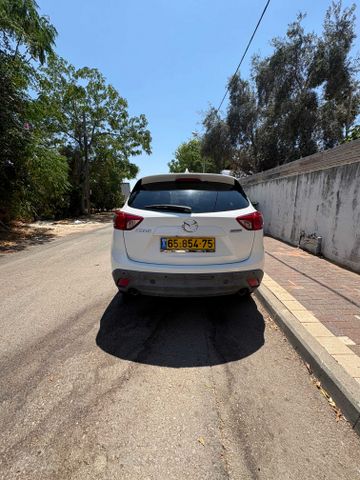 מודעת רכב מאזדה CX-5