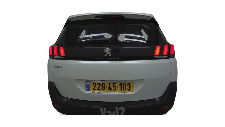 פיג'ו 5008