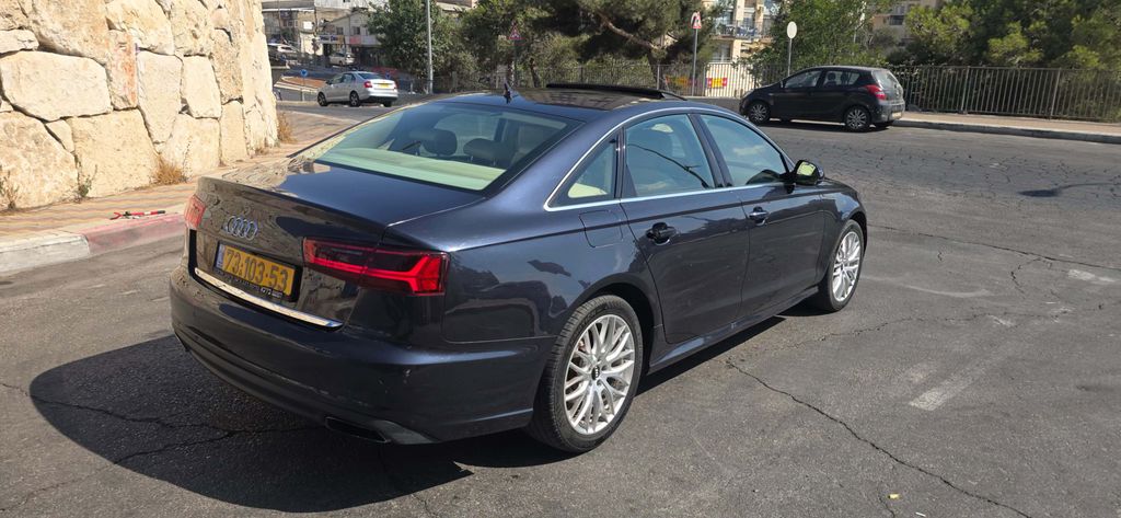 אאודי A6