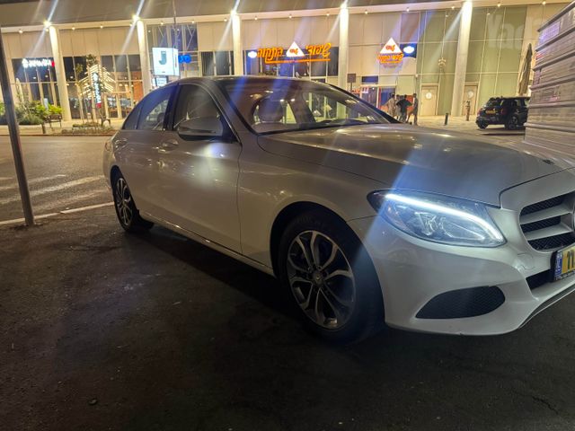 מרצדס-בנץ C-class