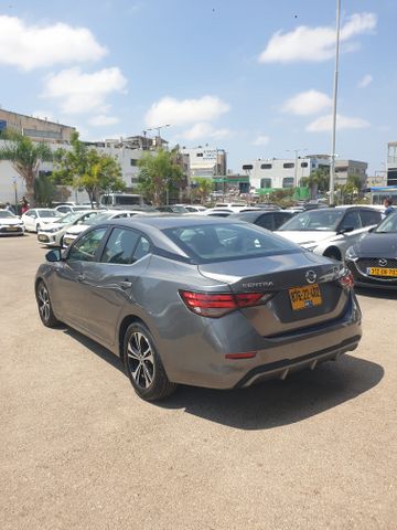 ניסאן סנטרה