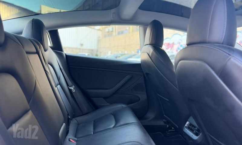 טסלה מודל 3