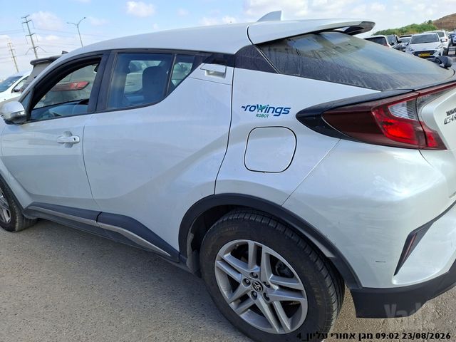 טויוטה C-HR