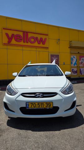 יונדאי אקסנט i25