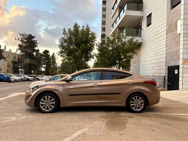 יונדאי I35