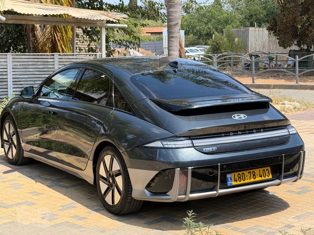 יונדאי איוניק 6