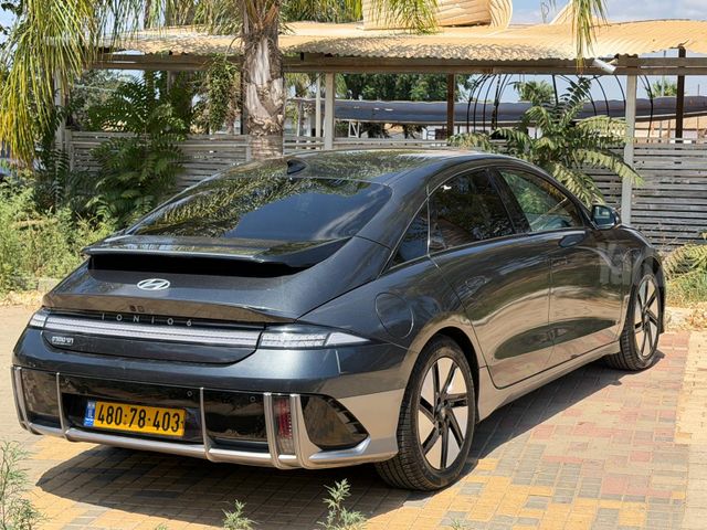 יונדאי איוניק 6