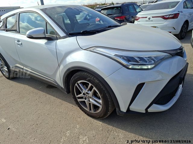 טויוטה C-HR