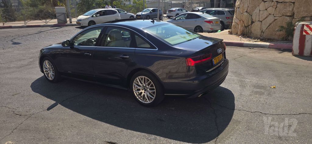 אאודי A6