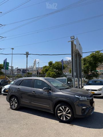 סוזוקי S-Cross