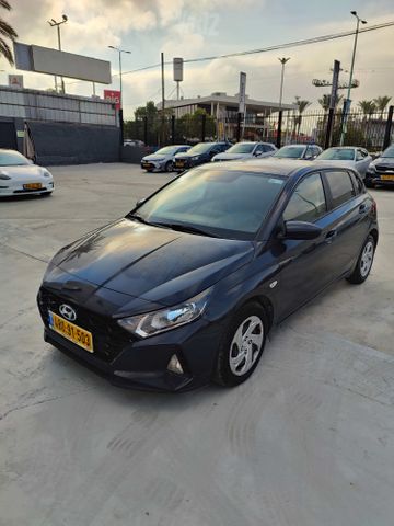 מודעת רכב יונדאי i20