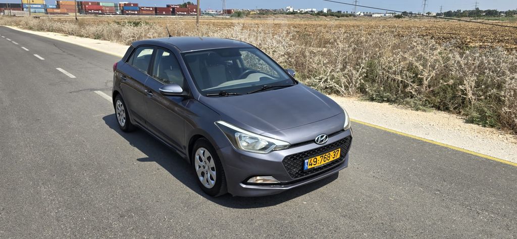 יונדאי i20