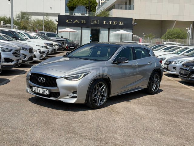 אינפיניטי Q30