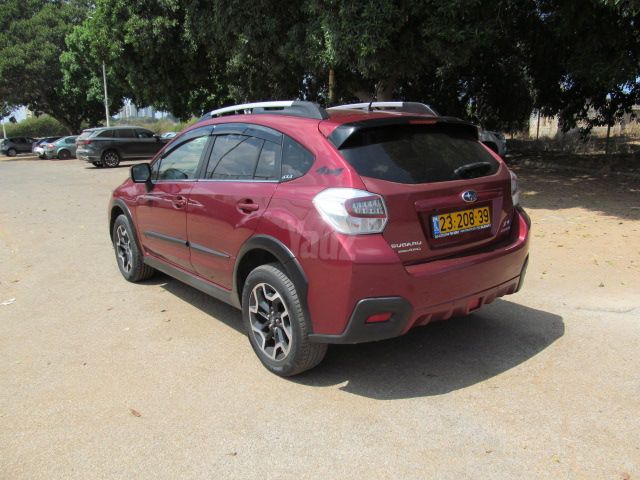 סובארו XV