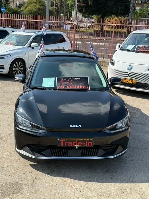 מודעת רכב קיה EV6 1