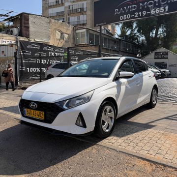יונדאי i20