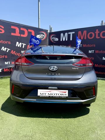 יונדאי איוניק
