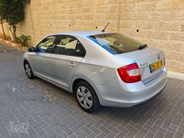 סקודה ראפיד
