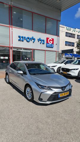 מודעת רכב טויוטה קורולה