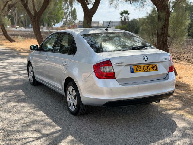 סקודה ראפיד