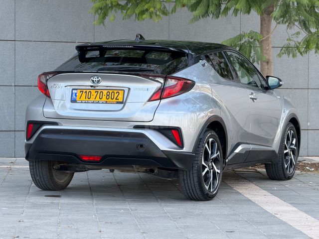 טויוטה C-HR