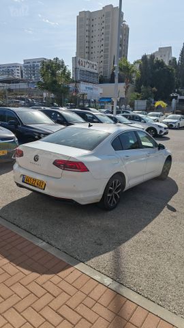 פולקסווגן פאסאט