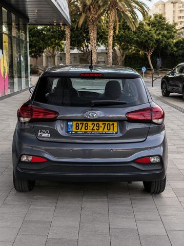 יונדאי i20