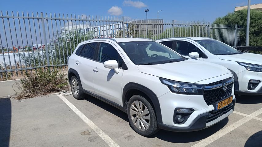 סוזוקי S-Cross