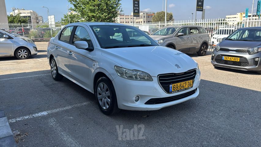 פיג'ו 301
