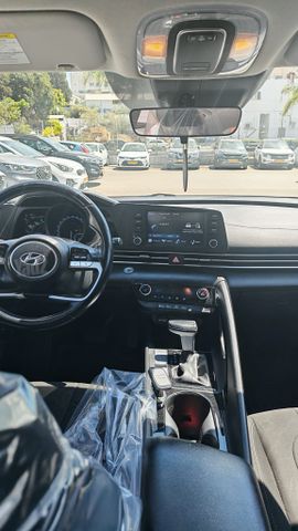 מודעת רכב יונדאי אלנטרה 2
