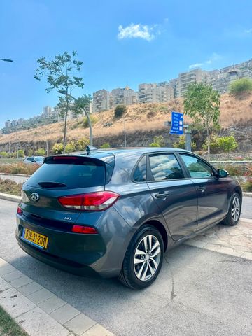 מודעת רכב יונדאי i30 1
