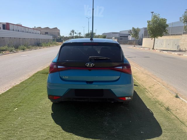 יונדאי i20
