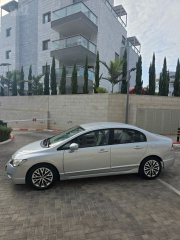 מודעת רכב הונדה סיוויק