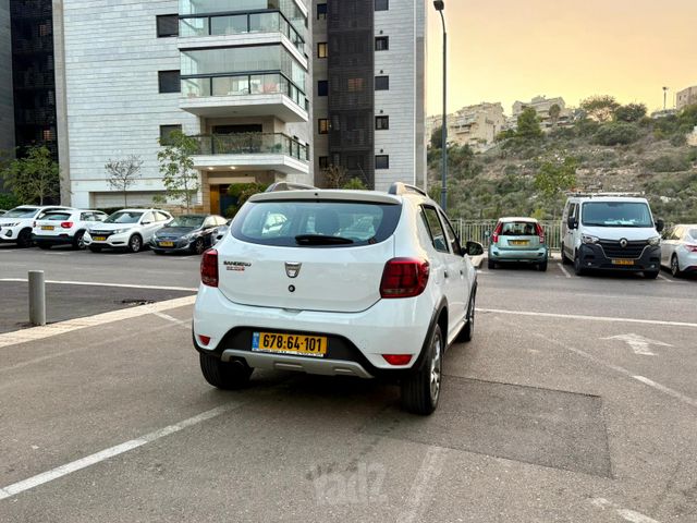 דאצ'יה סנדרו