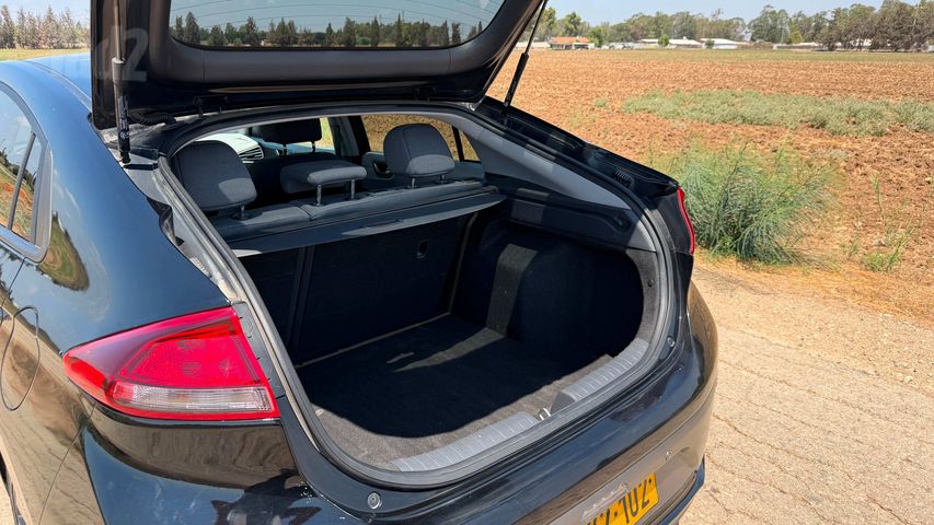 יונדאי איוניק